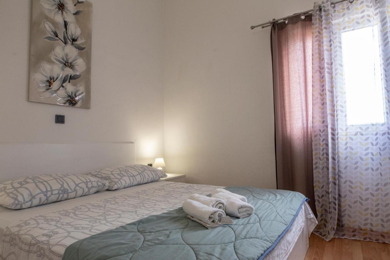 Zorana Lägenhet Rogoznica  Exteriör bild